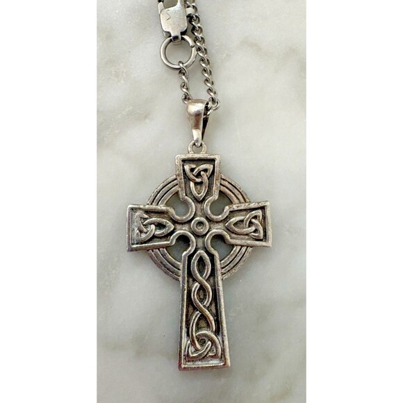 Solvar Jewelry - Sterling Silver Cross Irish Celtic Trinity Double Sided Solvar 20" in Chain EUC
